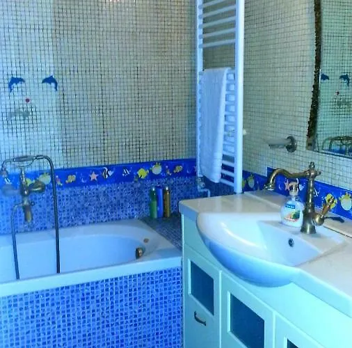 Traditional House In The Centre Of Vasiliki